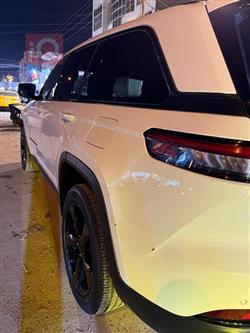 جيب جراند شيروكي